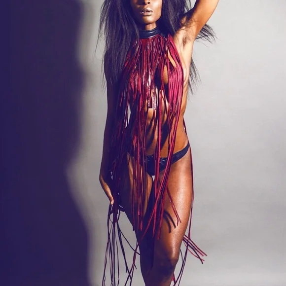 DarkestStarUK - OOAK - Leather Fringe Collar.Black leather collar/Magenta Fringe - Picture 4 of 12